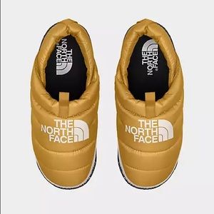 North Face Women’s Nuptse Mule Slipper. NWT!